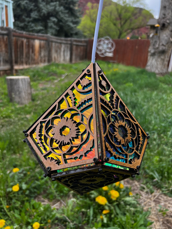 Dandelion Lantern [S]