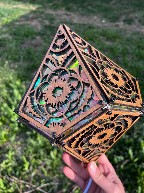 Dandelion Lantern [S]